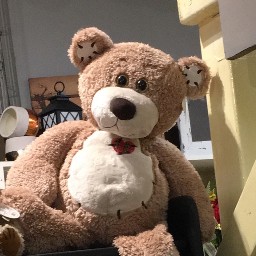 Meet your Posher, Bonny